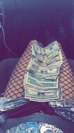 OnlyFans cuenta lilcoco2 header 2