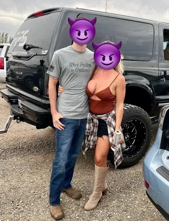 OnlyFans cuenta realcouplenextdoor avatar 1