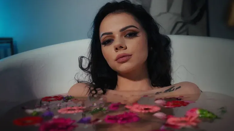 OnlyFans of xo_ezraaa