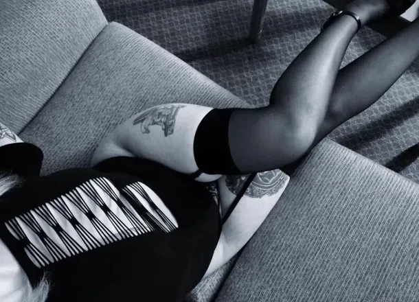 OnlyFans cuenta aliceandthebeast header 2