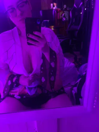 OnlyFans cuenta luxariiin avatar 1