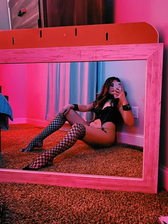 OnlyFans cuenta ohnoelle38 header 2