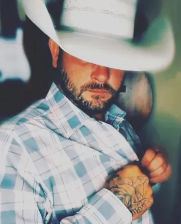 OnlyFans cuenta thewildcowboy69 avatar 1
