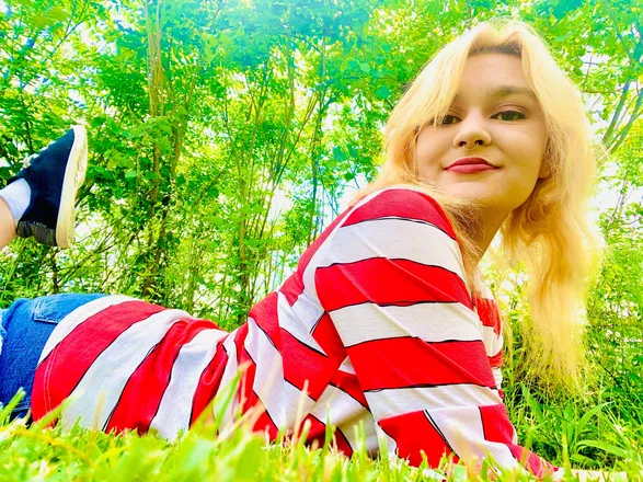 OnlyFans cuenta mooshysooshiii header 2
