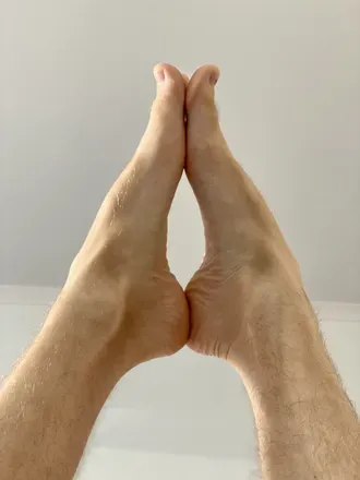 OnlyFans cuenta beautifulfeetyogi avatar 1