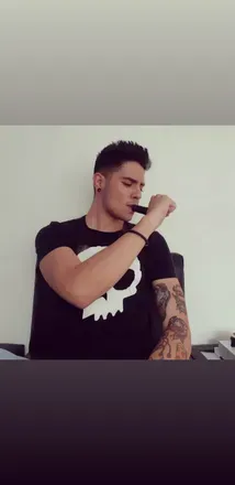 OnlyFans cuenta oscarsandov header 2