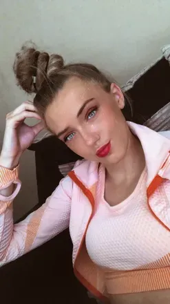 OnlyFans cuenta lloydcharlotte avatar 1