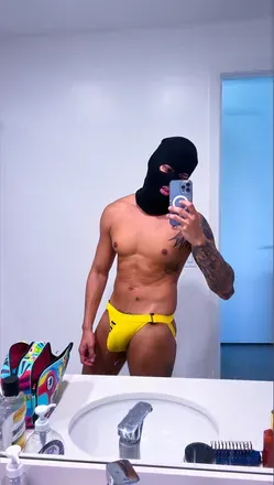 OnlyFans cuenta julianquinones9 avatar 1
