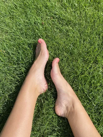 OnlyFans account  onlyfeet_23 avatar 1