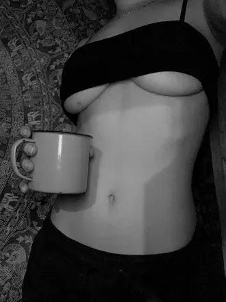 OnlyFans account  babygirlinthewoods avatar 1