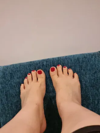 OnlyFans cuenta perfectfeetandtoess header 2