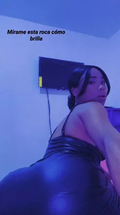 OnlyFans cuenta baby0vni_x header 2