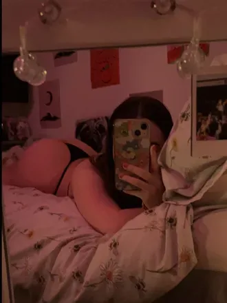 OnlyFans cuenta thatbrunettebimbo avatar 1
