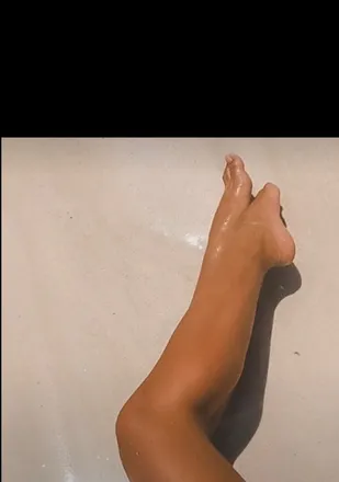 OnlyFans cuenta barefootgoddess666 header 2