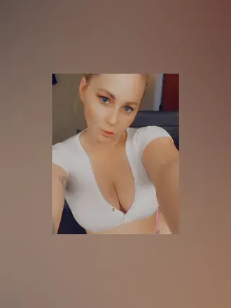 OnlyFans cuenta municacooleyvip header 2