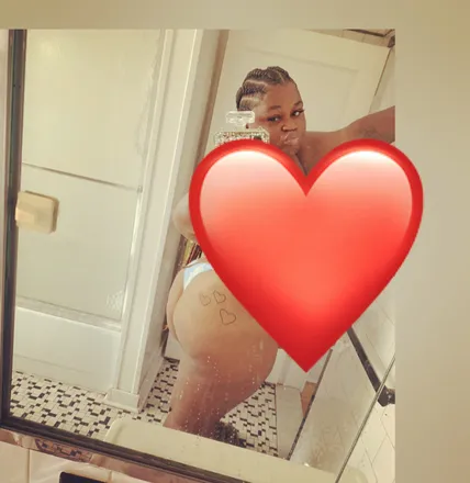 OnlyFans account  boujee25 header 2