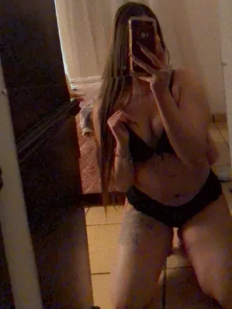 OnlyFans cuenta ally_cid header 2