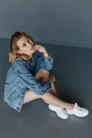 OnlyFans cuenta annies_pics header 2