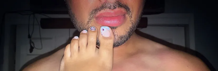OnlyFans cuenta feetish108 header 2