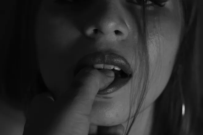OnlyFans account  watch.lu header 2