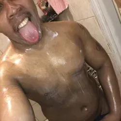 OnlyFans account  kingf3ar avatar 1