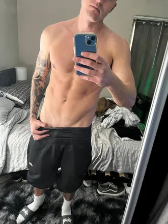 OnlyFans account  mattaconda1 header 2