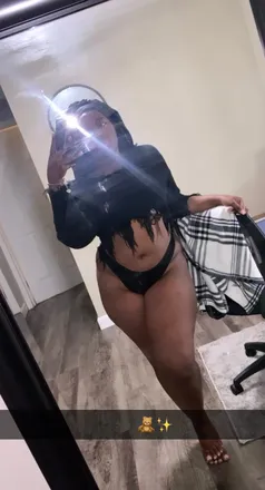 OnlyFans cuenta paris.dior header 2
