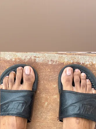 OnlyFans cuenta toes_no_holes header 2