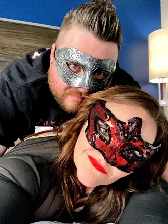 OnlyFans account  spookyfuncouple avatar 1