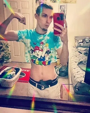 OnlyFans cuenta yung_moderately_handsome avatar 1