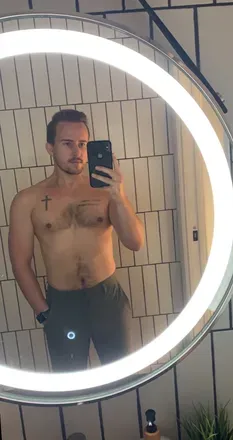 OnlyFans account  guyrockettt avatar 1