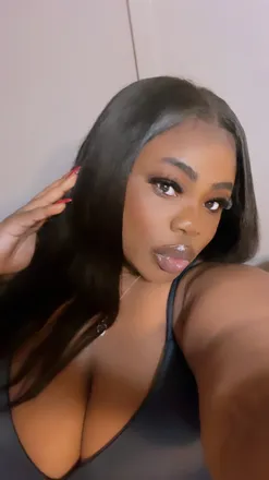 OnlyFans cuenta wetmoma header 2