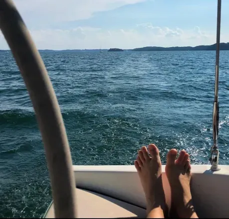 OnlyFans cuenta boatsandtoes8 avatar 1