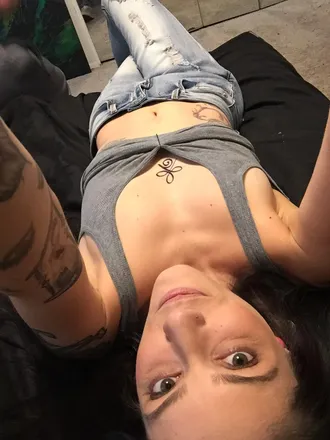 OnlyFans cuenta luvallieleigh header 2