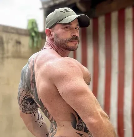 OnlyFans account  papixtrong avatar 1