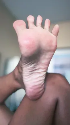 OnlyFans cuenta footsieroyalty avatar 1