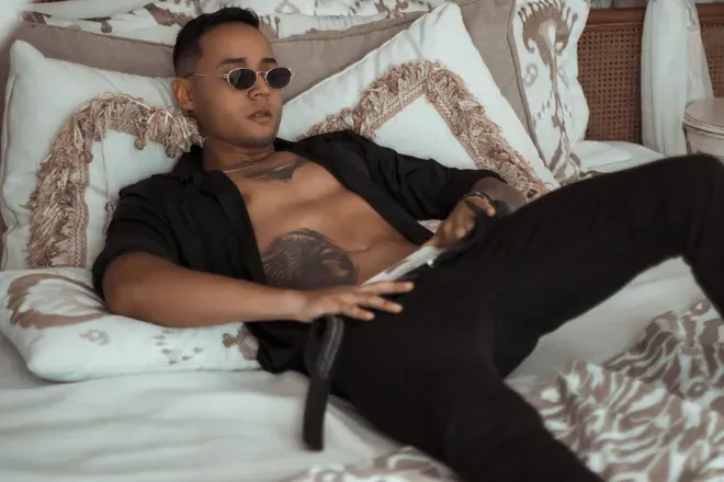 OnlyFans cuenta nikolahank1 header 2