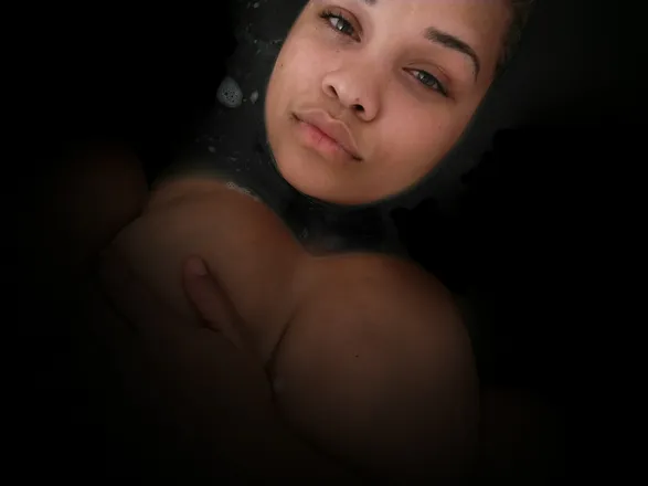 OnlyFans cuenta cosmichighz420 header 2