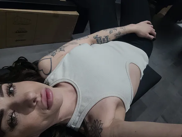 OnlyFans cuenta juliabeer99 header 2