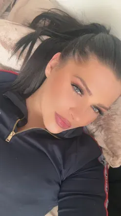 OnlyFans account  xkrystalxxx avatar 1