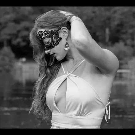 OnlyFans cuenta masked-beauty-42 avatar 1