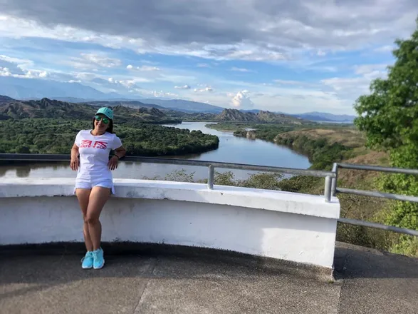 OnlyFans cuenta angie.tovarg header 2