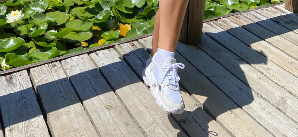 OnlyFans cuenta jessiesfootsies header 2