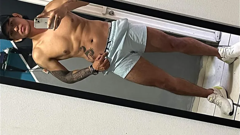 OnlyFans cuenta tonyluna97 header 2