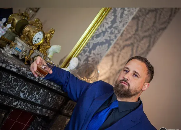 OnlyFans cuenta mr.porkpie header 2