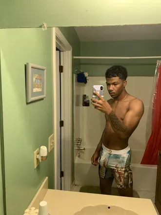 OnlyFans account  millzromeo avatar 1