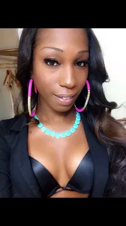 OnlyFans account  meka23 avatar 1