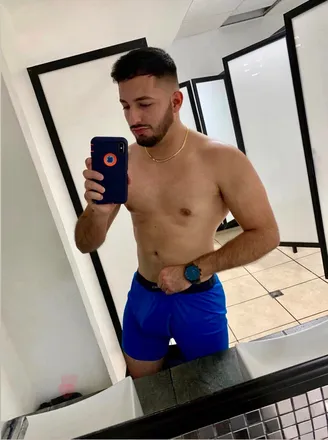 OnlyFans cuenta davidfl49359593 header 2
