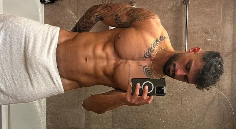 OnlyFans cuenta chris_topher413 header 2