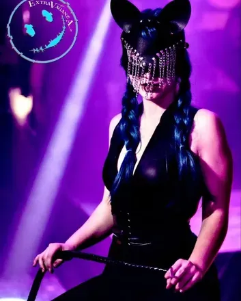 OnlyFans cuenta hellste_dominatrix avatar 1
